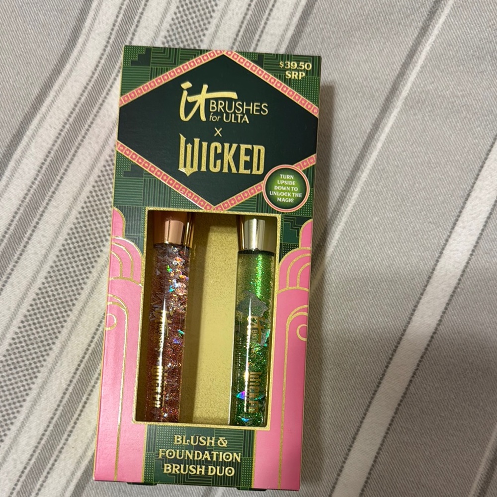 IT Brushes for Ulta x Wicked Blush & Foundation Brush Duo